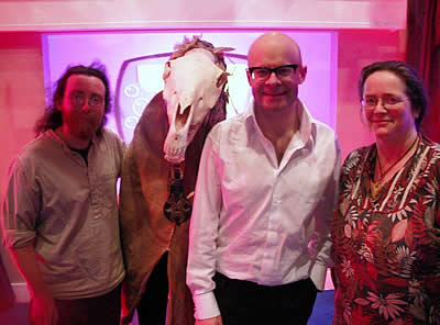 Knobbin 'Oss the Hobby Horse with Harry Hill from TV Burp