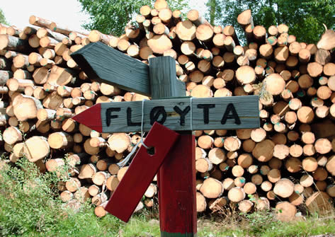 Floyta signpost.